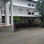 OYO 3329 Hotel Mulya Jaya